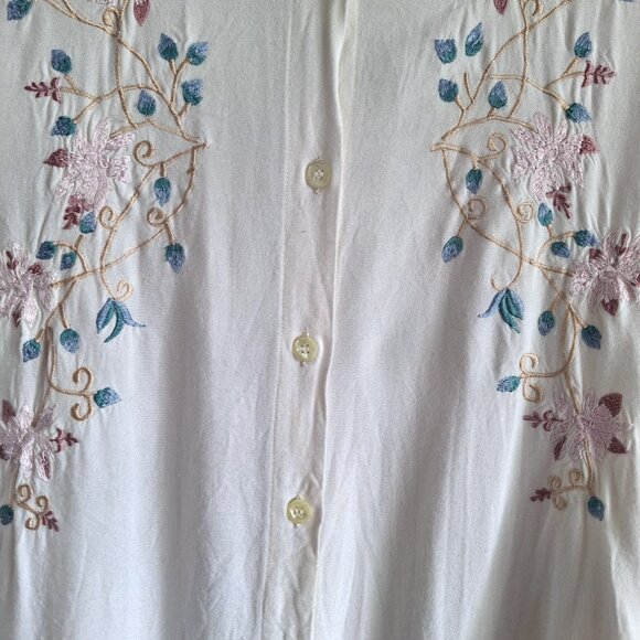 Vintage Cream Embroidered Button Down Blouse - Picture 4 of 7